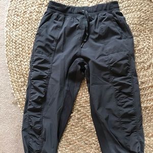 Dark grey hiking/exercise capris